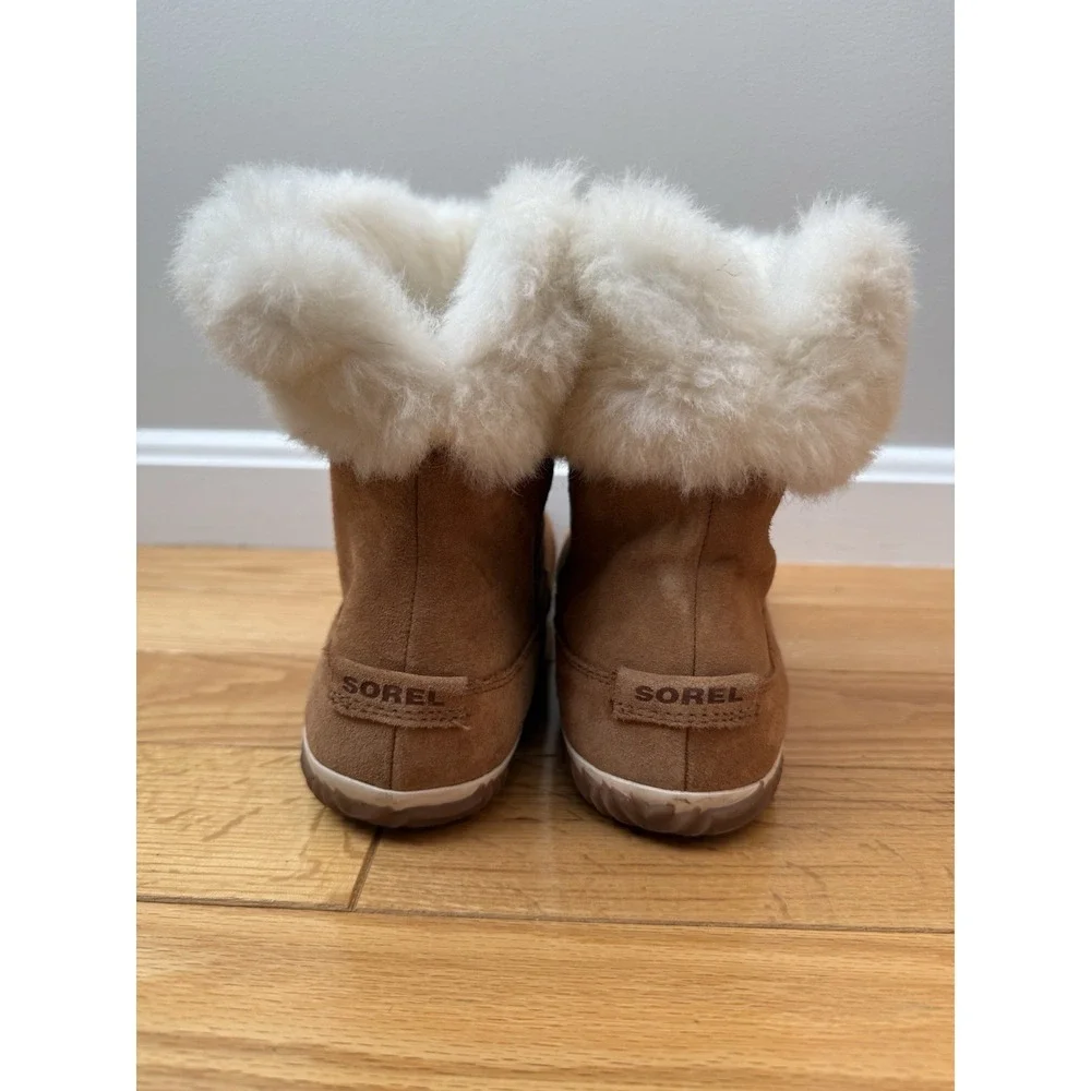 Sorel‎ Women's Out N About Suede Bootie-Sz 11- Elk Tan Faux Fur Water Resistant